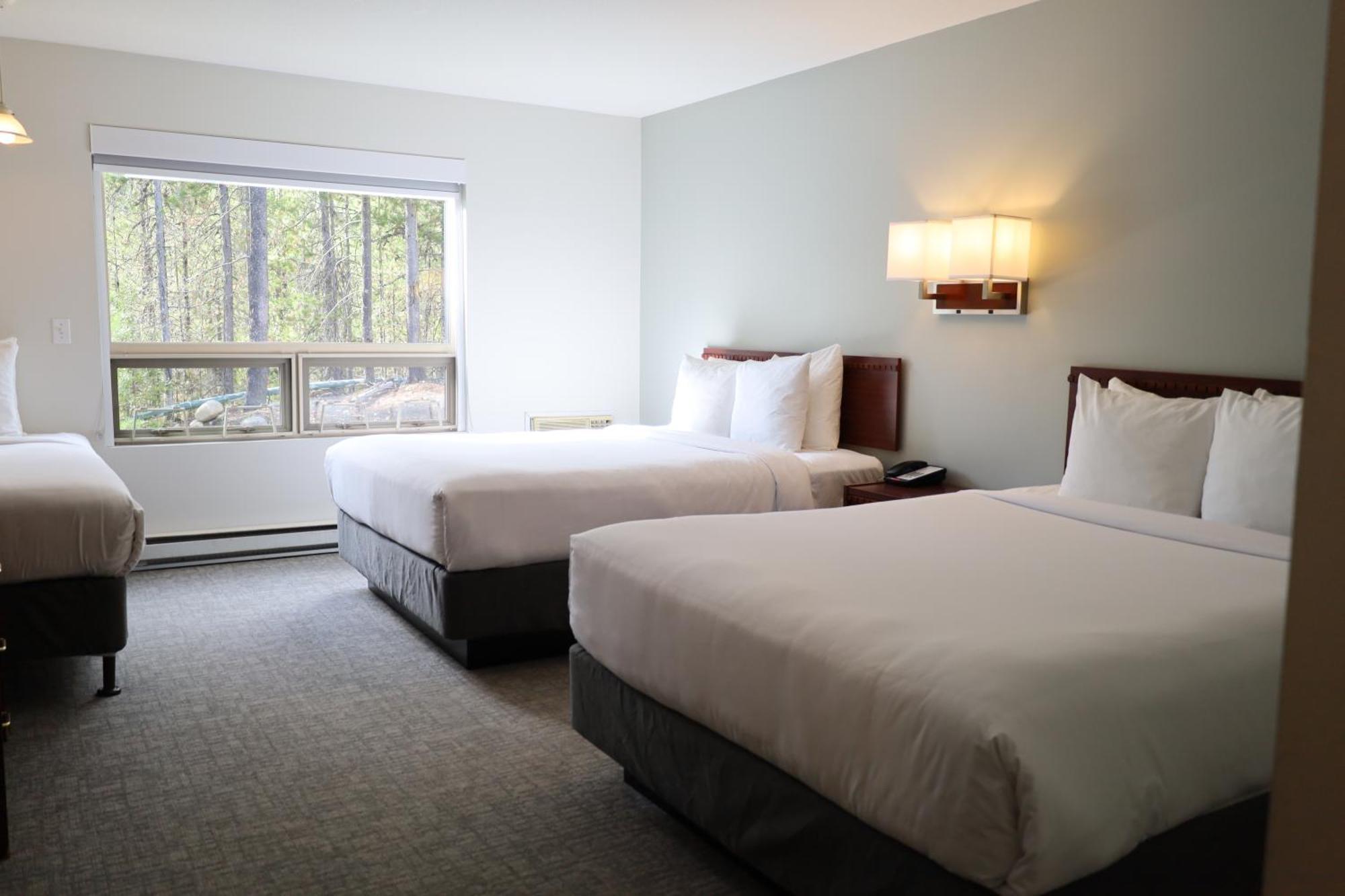 Glacier Mountain Lodge Блю-Ривер Экстерьер фото